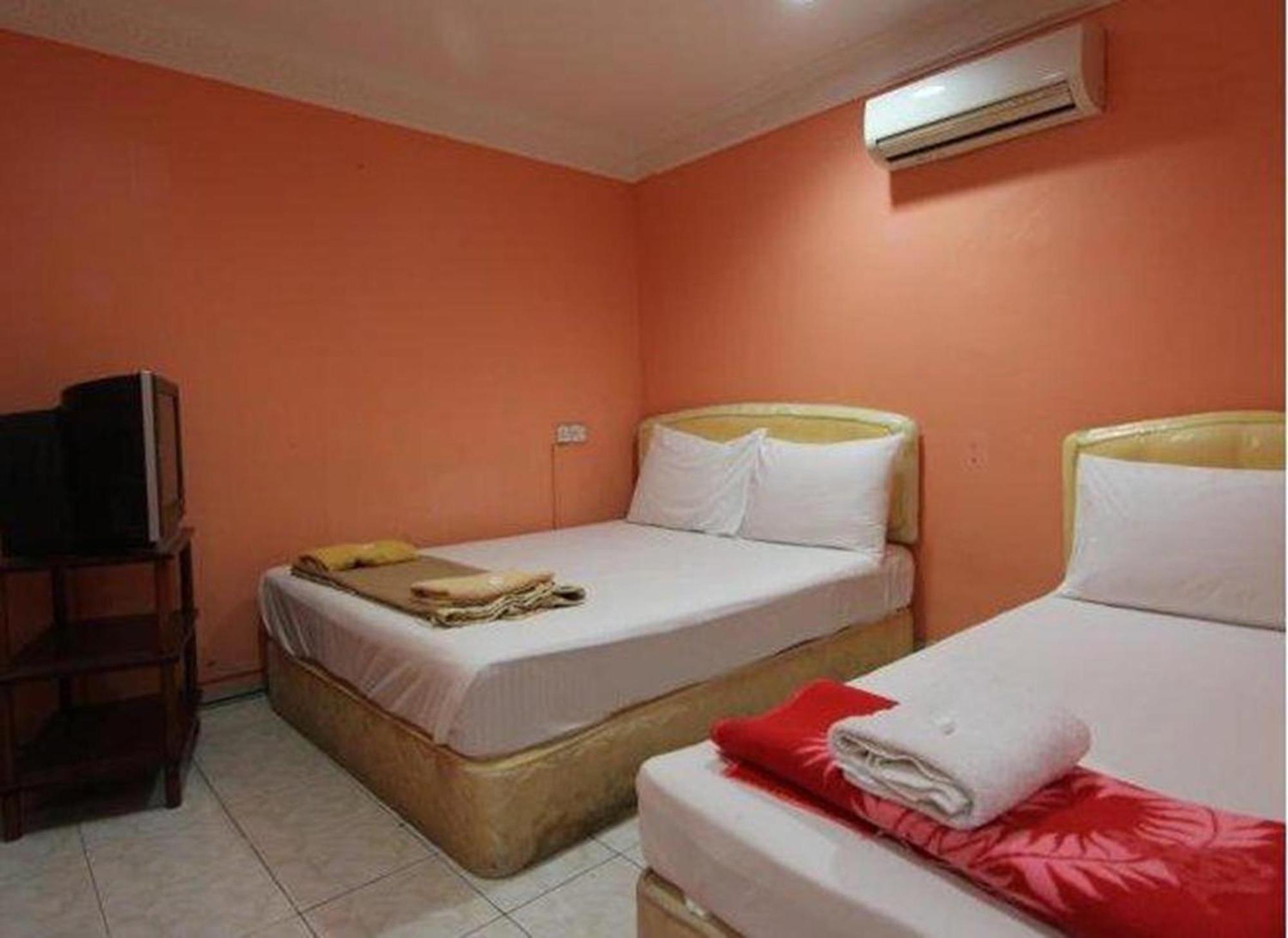 Nilai H2 Hotel Exterior photo